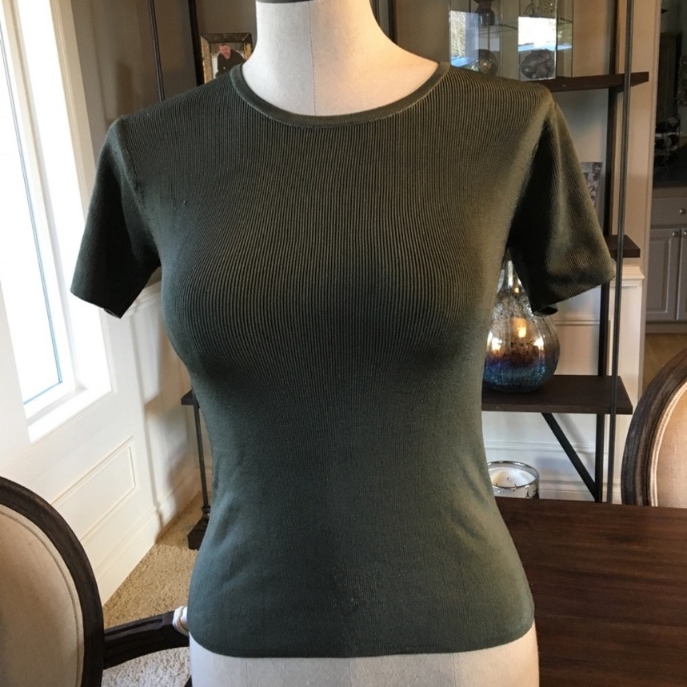 BCBG Olive knit top size S